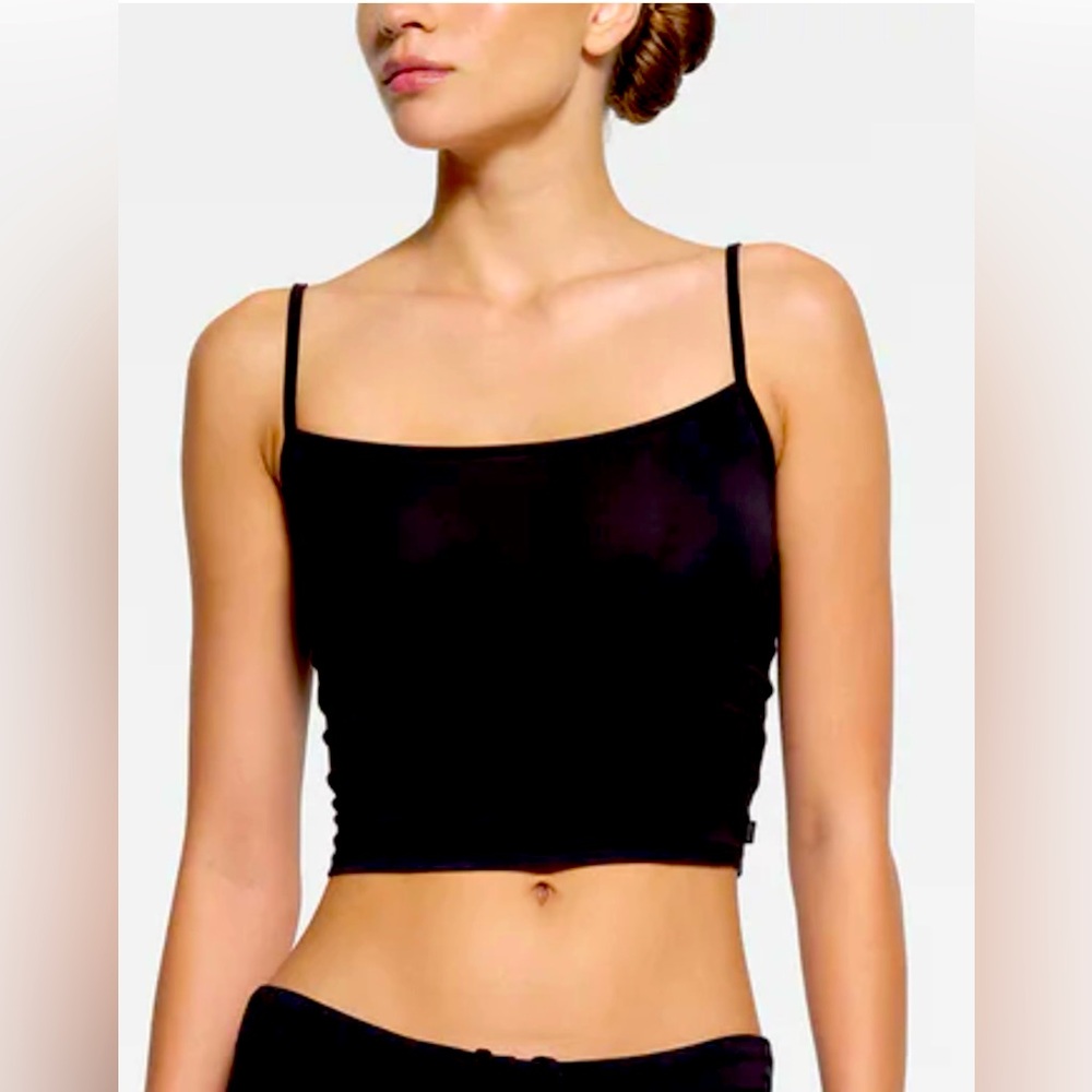 Women’s Skims Cami Top Size L